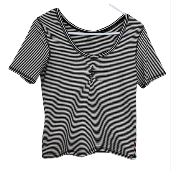 Levi's Tops - Levi’s Black White Striped T-Shirt Top Women’s Size M. D